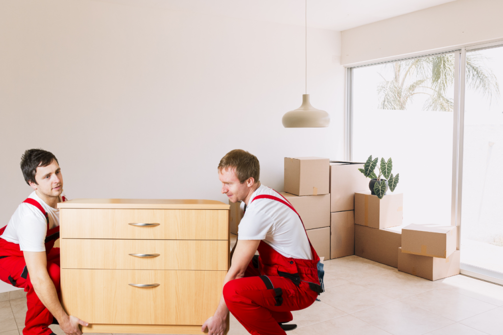 How Do Movers Move Heavy Furniture